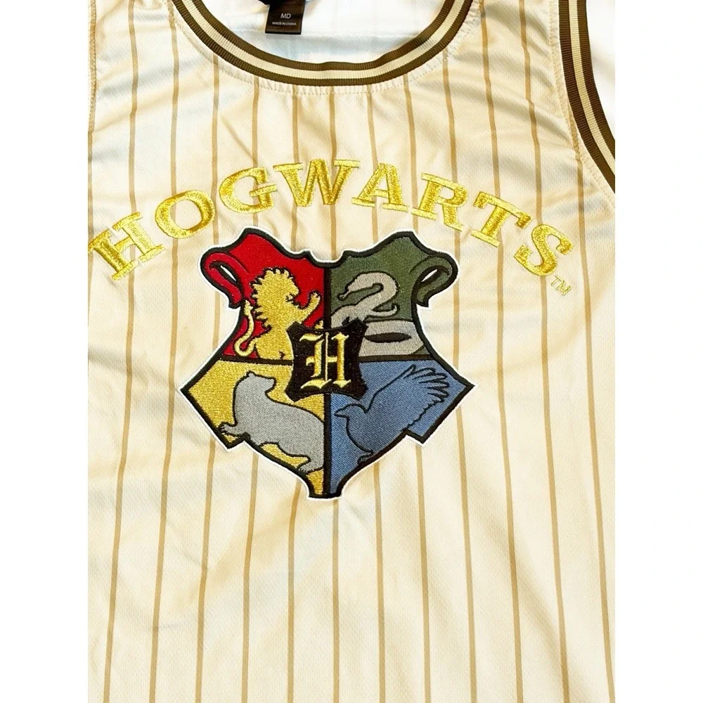 Harry Potter Hogwarts Crest Quidditch Basketball Jersey Size Medium